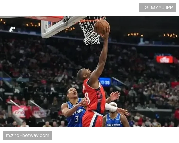 快船遭逆转痛失好局 伦纳德空砍30分附加赛席位告急